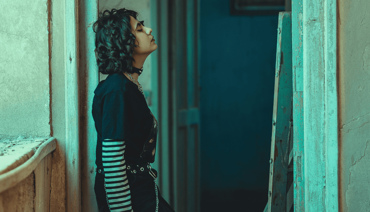 Sudaderas góticas para mujer – comodidad con estilo oscuro - Castle Gothic