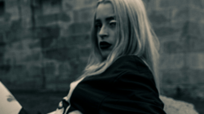 No solo sudaderas – ¿cómo puede una camiseta ser un manifiesto ideológico?