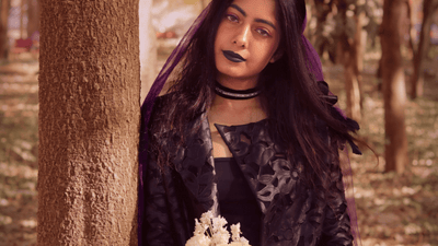 Vestidos con corsé estilo punk – combinación de elegancia gótica con carácter rebelde