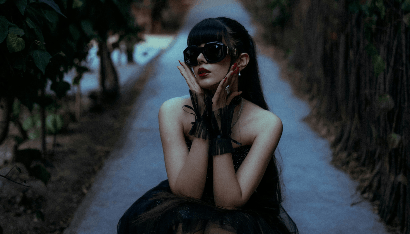 Pantalones góticos para mujer – expresa tu personalidad - Castle Gothic